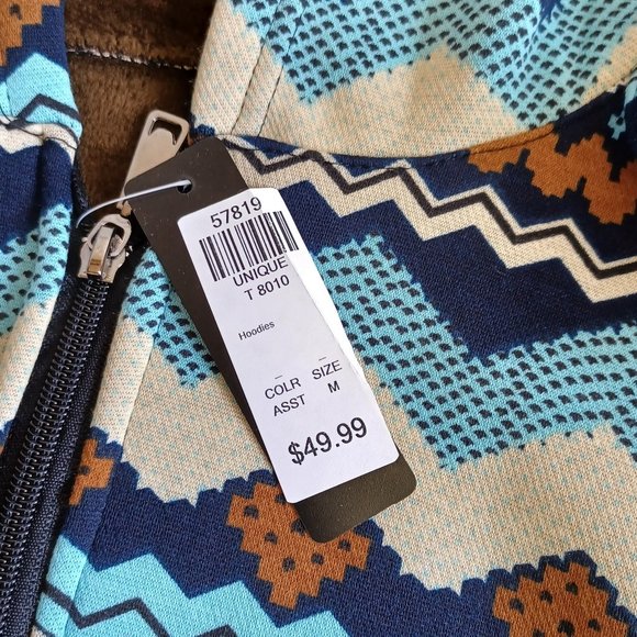 NWT! Lined Hoodie with Pockets and Front Zipper -  (3881) - Picture 5 of 8